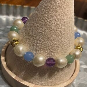 Classic Multicolor Faux Pearl Stretch Bracelet